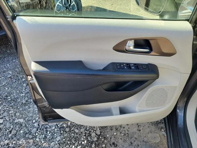 2018 Chrysler Pacifica Touring L