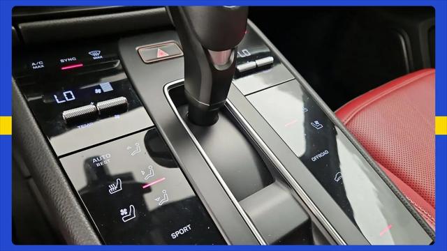 2024 Porsche Macan T
