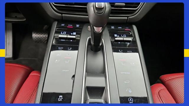 2024 Porsche Macan T