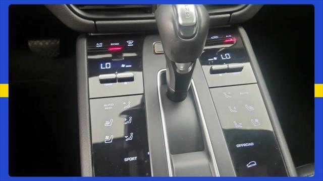 2023 Porsche Macan Macan
