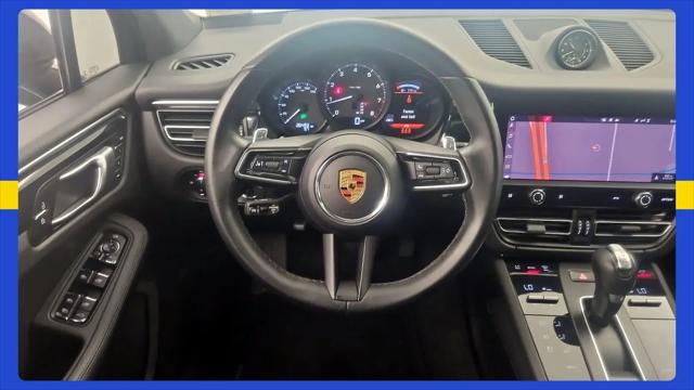 2023 Porsche Macan Macan