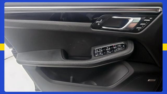 2023 Porsche Macan Macan