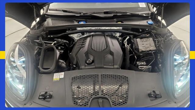 2023 Porsche Macan Macan