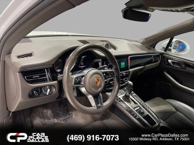 2021 Porsche Macan Macan