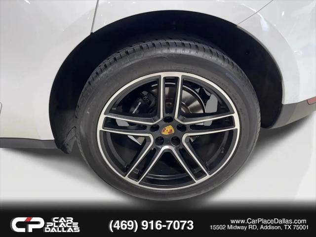 2021 Porsche Macan Macan