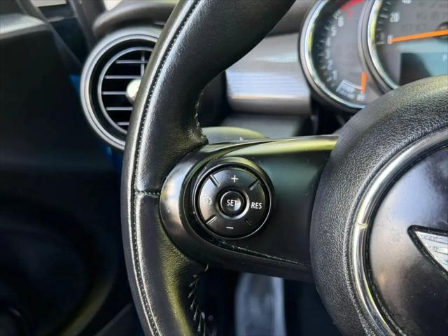 2015 MINI Hardtop Cooper