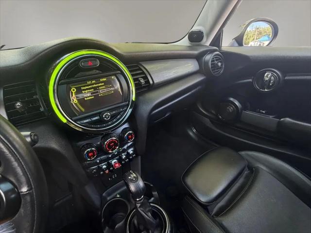 2015 MINI Hardtop Cooper
