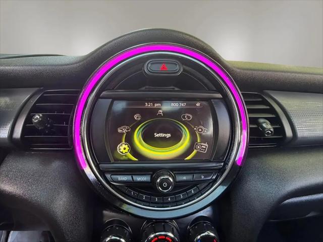 2015 MINI Hardtop Cooper