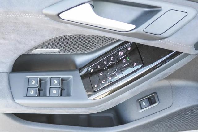 2027 Audi e-tron Sportback Prestige quattro