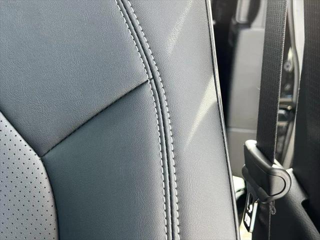 2027 Chrysler Pacifica Select AWD