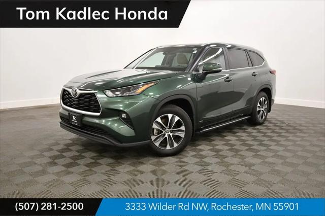 2025 Toyota Highlander Hybrid XLE for sale in Rochester, MN