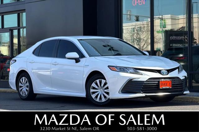 2021 Toyota Camry Hybrid LE for sale in Salem, OR