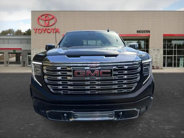 2023 GMC Sierra 1500 4WD Crew Cab Short Box Denali