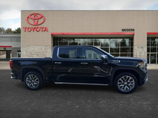 2023 GMC Sierra 1500 4WD Crew Cab Short Box Denali