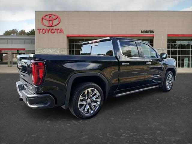 2023 GMC Sierra 1500 4WD Crew Cab Short Box Denali