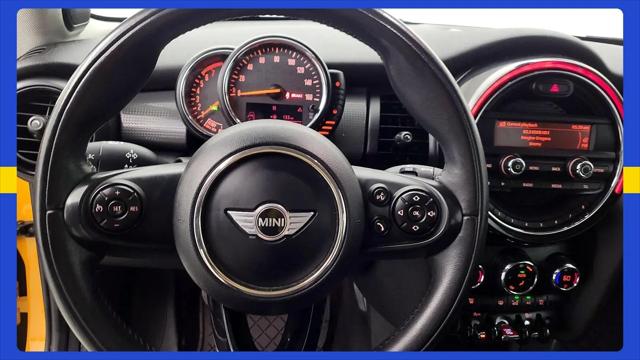 2015 MINI Hardtop Cooper