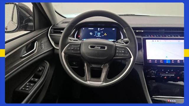 2023 Jeep Grand Cherokee Limited 4x2
