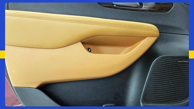 2023 Chrysler Pacifica Hybrid Pinnacle