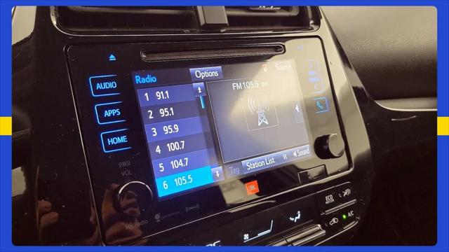 2017 Toyota Prius Four Touring
