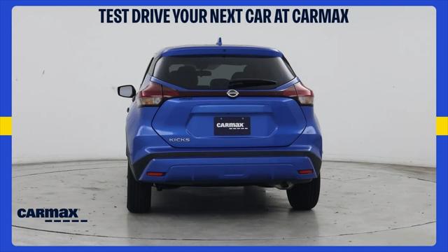 2021 Nissan Kicks S Xtronic CVT