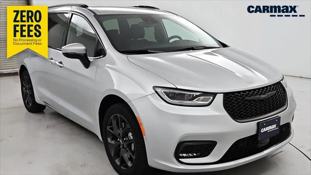 2023 Chrysler Pacifica Touring L AWD for sale in Tinley Park, IL