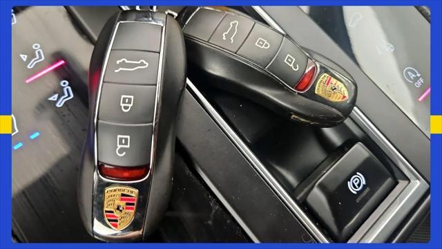 2023 Porsche Macan Macan