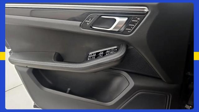 2023 Porsche Macan Macan