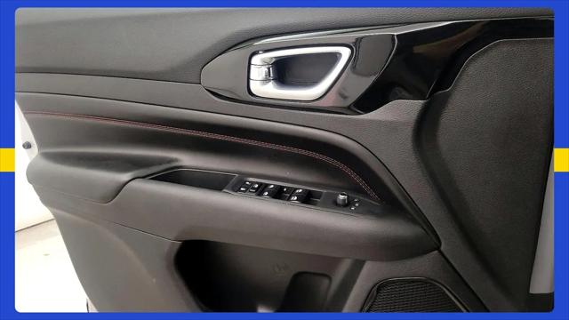 2025 Jeep Compass Trailhawk 4x4