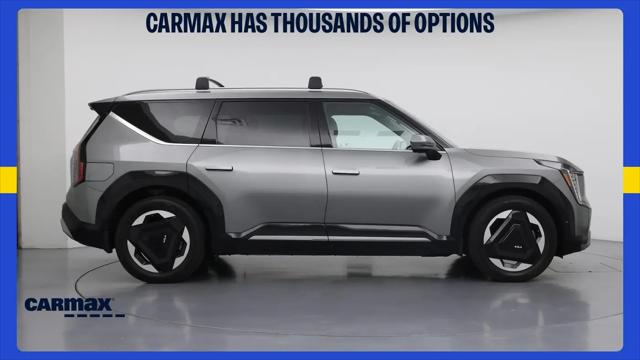 2024 Kia EV9 Land