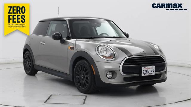 2017 MINI Hardtop Cooper for sale in Bakersfield, CA