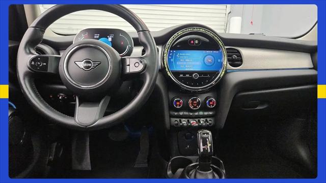 2022 MINI Hardtop Cooper