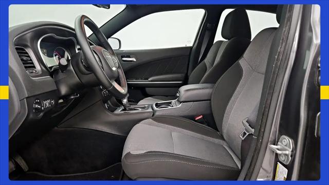 2016 Dodge Charger SXT