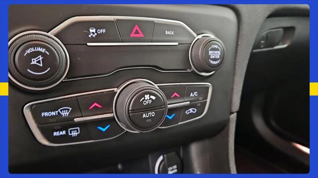 2016 Dodge Charger SXT