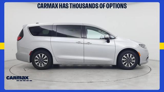 2023 Chrysler Pacifica Hybrid Limited