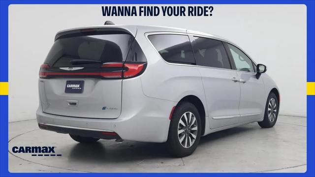 2023 Chrysler Pacifica Hybrid Limited