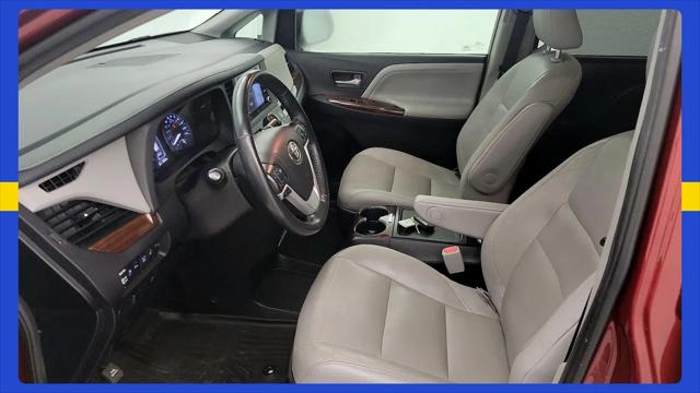 2020 Toyota Sienna Limited Premium