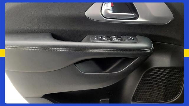 2021 Chrysler Pacifica Touring