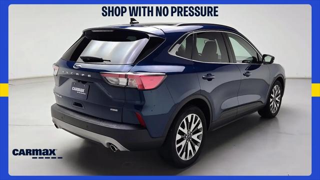 2020 Ford Escape Titanium Hybrid