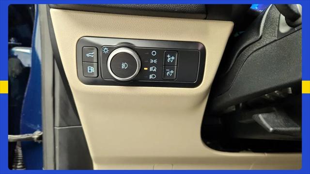 2020 Ford Escape Titanium Hybrid