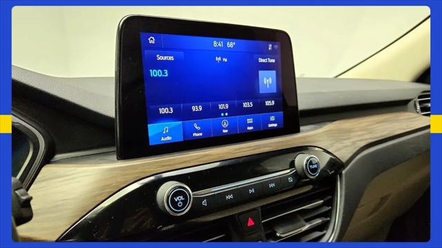 2020 Ford Escape Titanium Hybrid