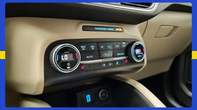 2020 Ford Escape Titanium Hybrid