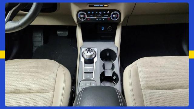 2020 Ford Escape Titanium Hybrid