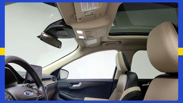 2020 Ford Escape Titanium Hybrid