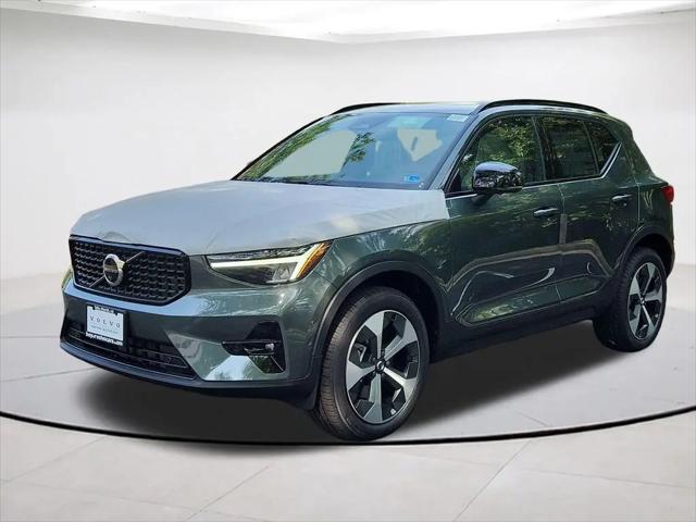 2026 Volvo XC40 Plus, B5 AWD Gas mild hybrid, Dark for sale in Falls Church, VA