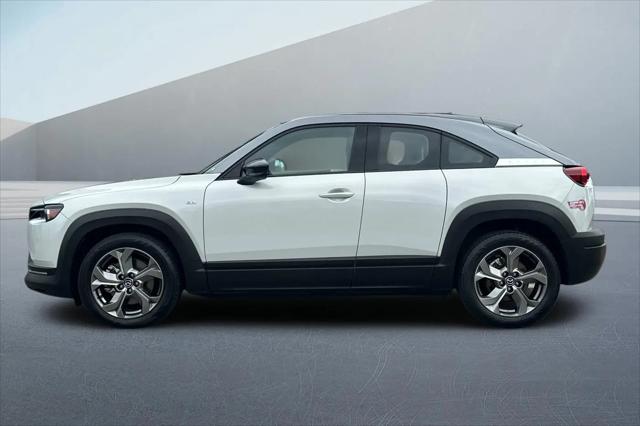 2023 Mazda MX-30 EV Premium Plus