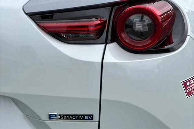 2023 Mazda MX-30 EV Premium Plus
