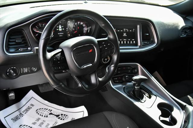 2022 Dodge Challenger SXT