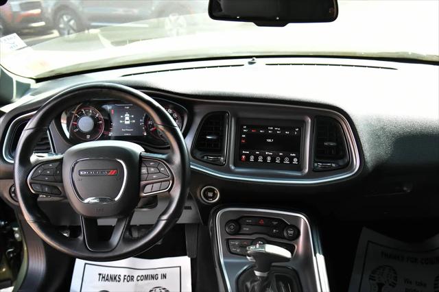 2022 Dodge Challenger SXT