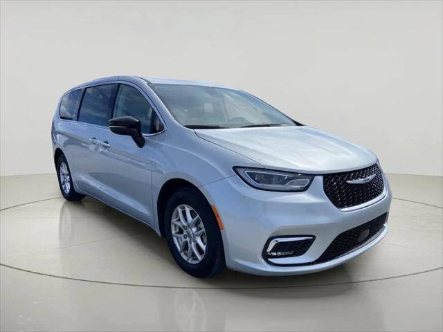2024 Chrysler Pacifica Touring L for sale in Watertown, NY
