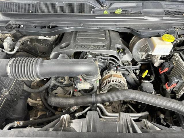 2019 Ram 1500 Laramie Crew Cab 4x4 57 Box
